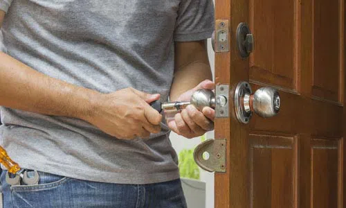 Silver Spring Star Locksmith Silver Spring, MD 301-969-3118 - residential-lock-out